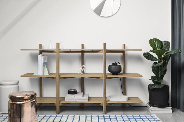 Zig Zag Shelf Low Oak by Studio deFORM - Hem