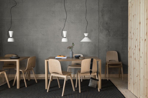 Log Table 140 cm / 55 in Oak by Julien Renault - Hem