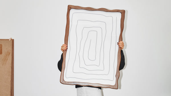 Wiggle Box Frame Walnut by Soft Baroque - Hem