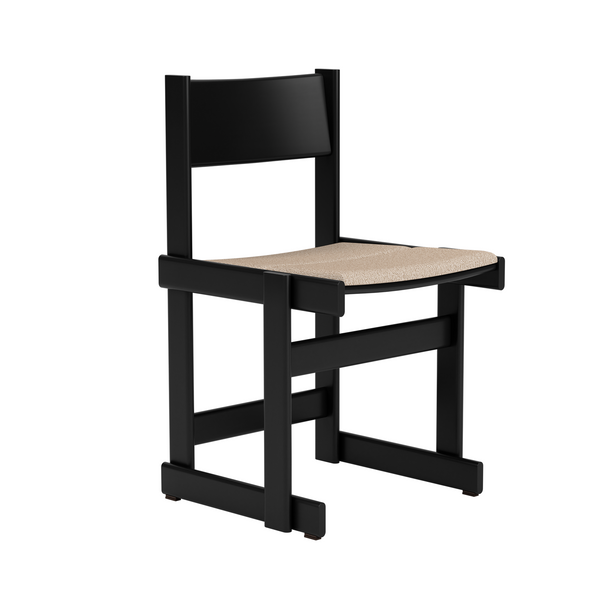Bullnose Chair Black / Swan Seat Pad (UK)